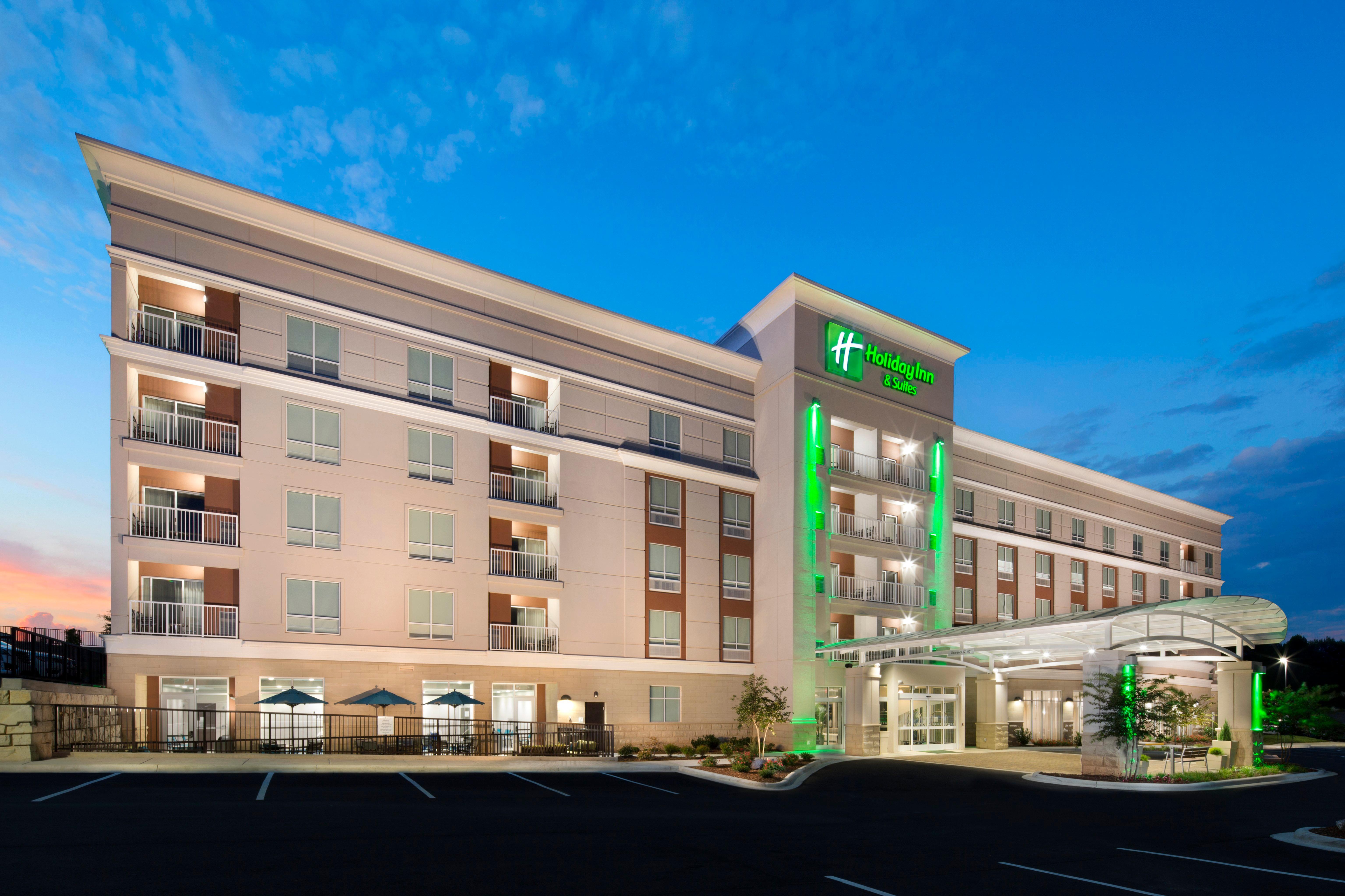 Holiday Inn & Suites Arden - Asheville Airport By Ihg Екстериор снимка
