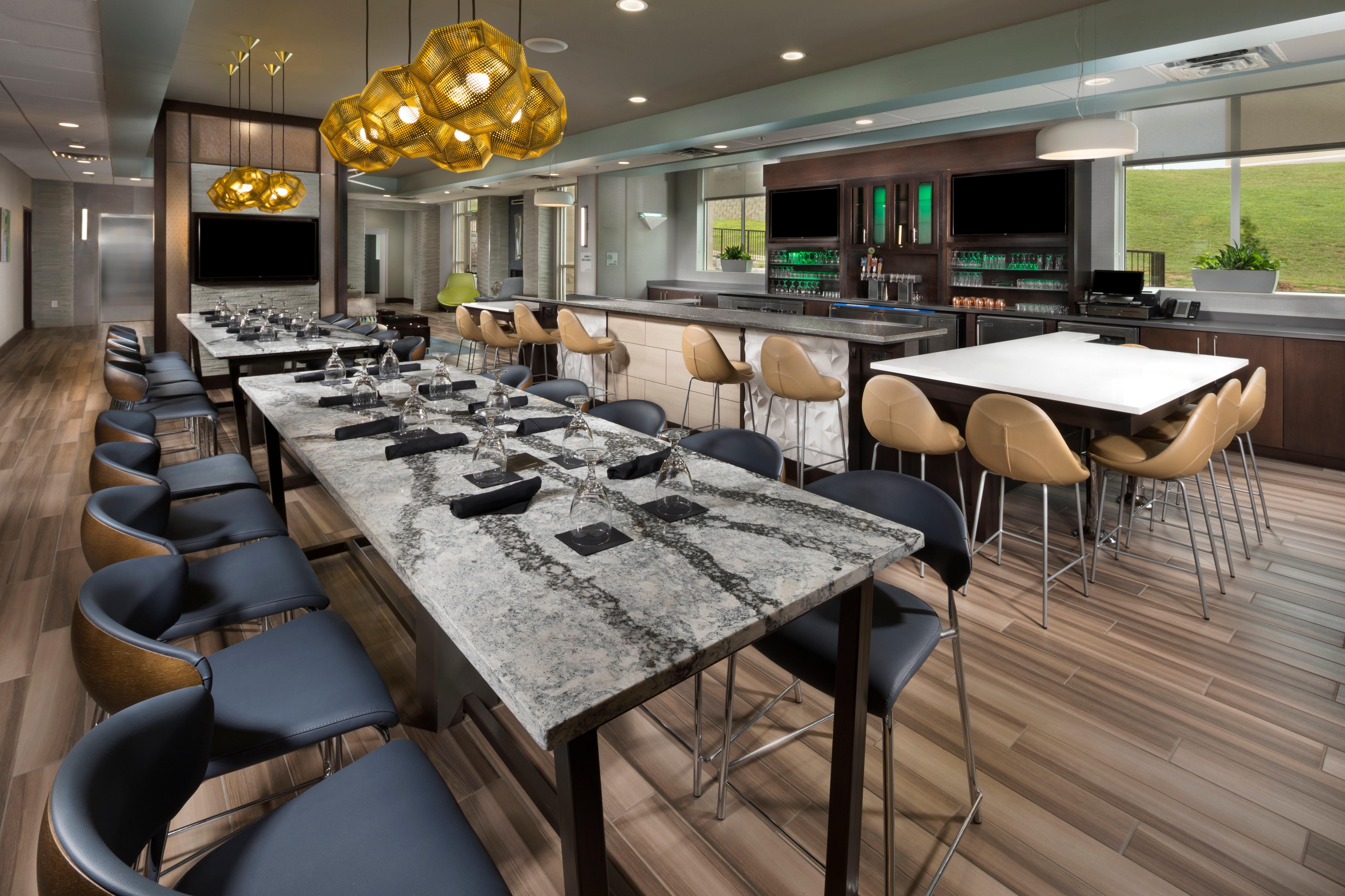Holiday Inn & Suites Arden - Asheville Airport By Ihg Екстериор снимка